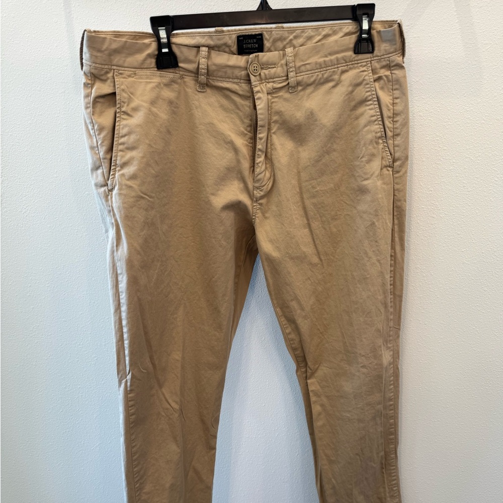 J Crew 484 Khaki chino 33x32